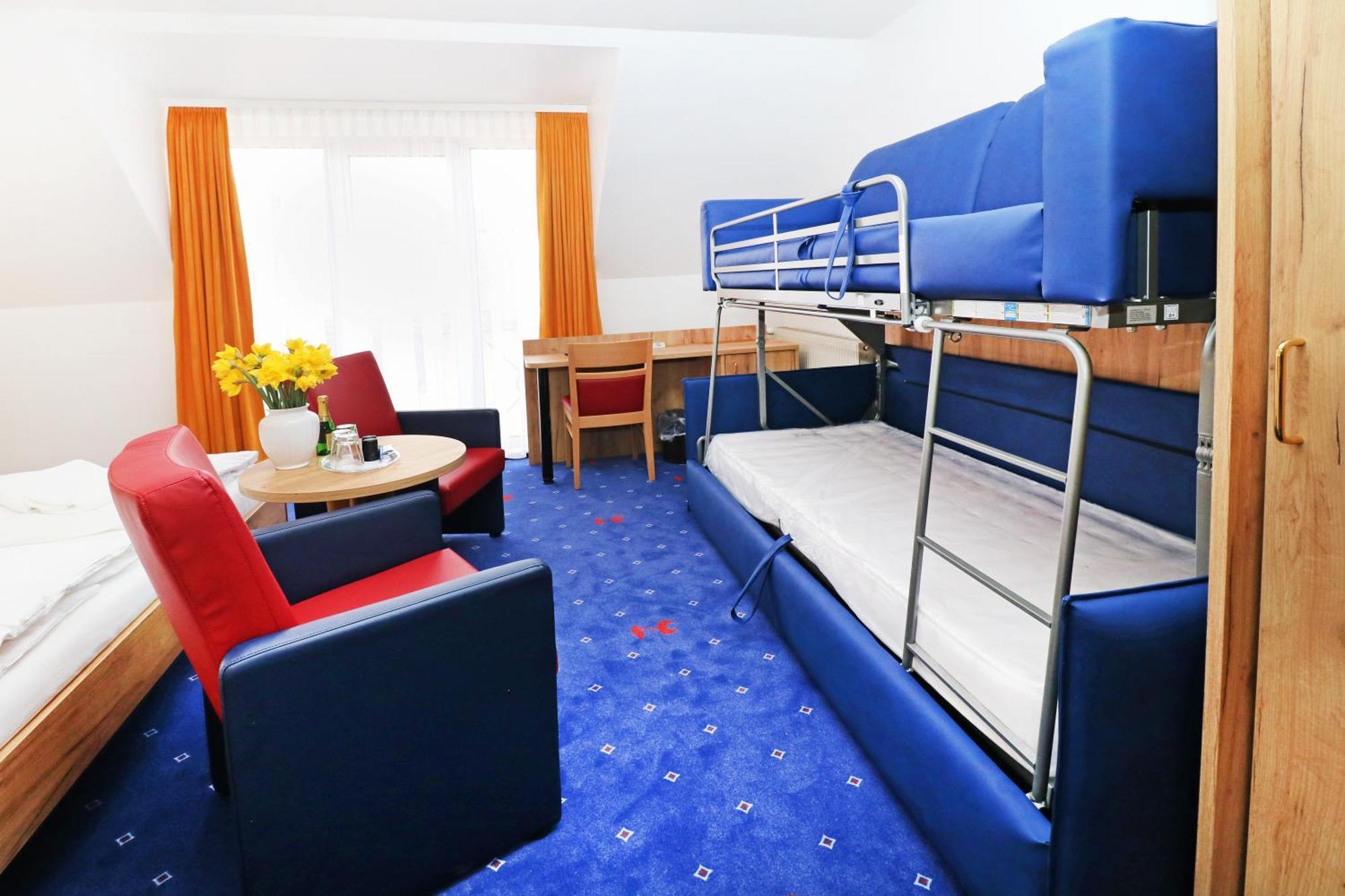 Hotel Pension Kirschstein Wolgast Extérieur photo