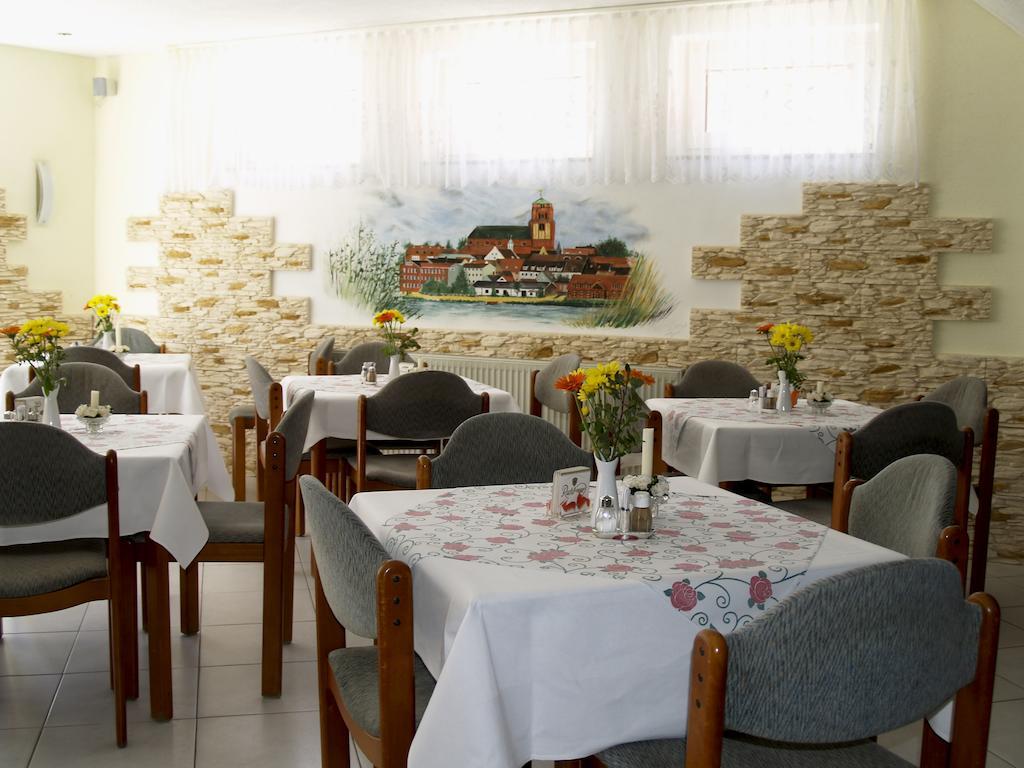Hotel Pension Kirschstein Wolgast Extérieur photo